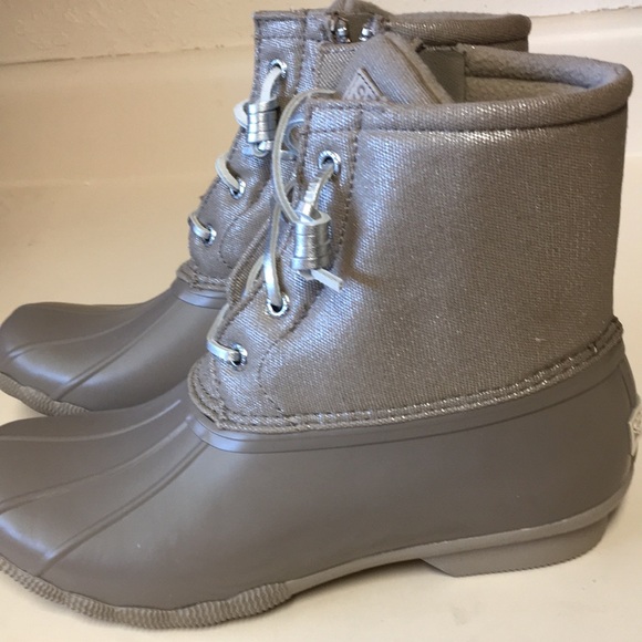 Sperry Rain Boots - Picture 8 of 14